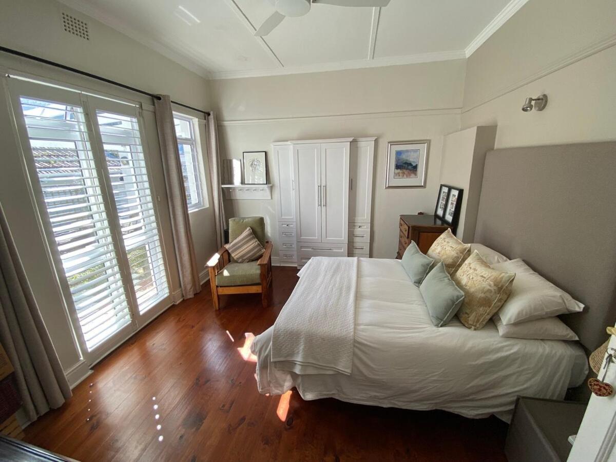 A Sunny Open-plan Family Home, * Cape Town