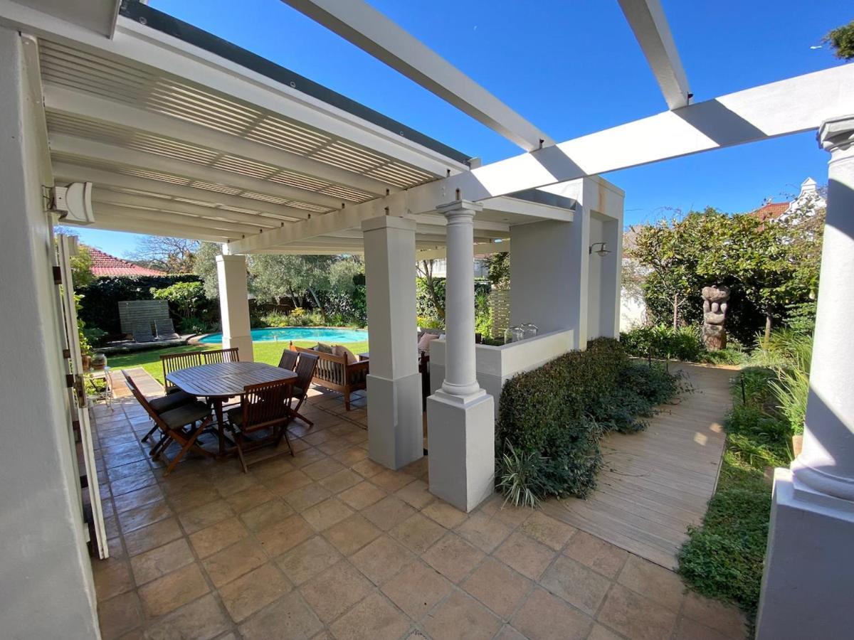 A Sunny Open-plan Family Home,